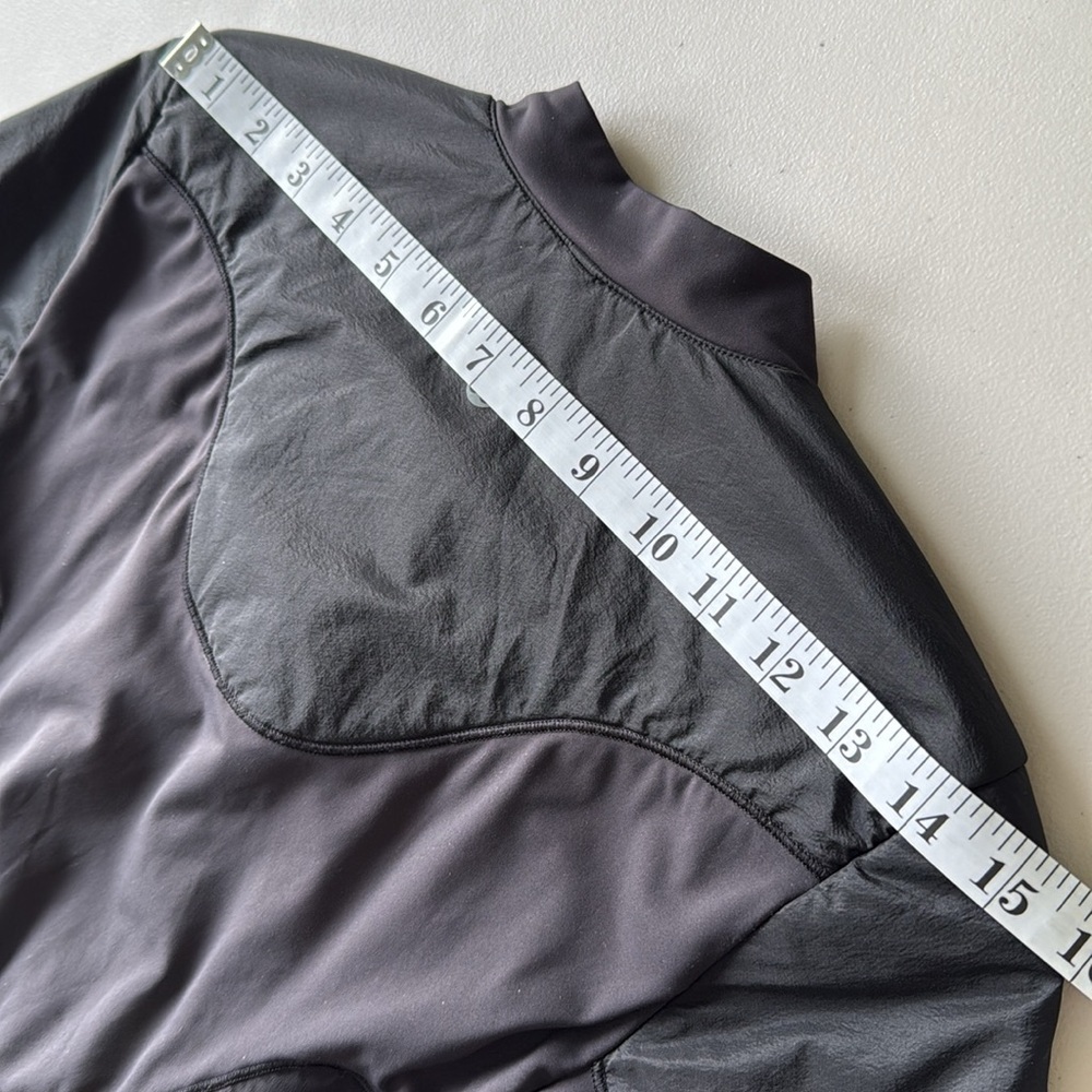 Lululemon Polar Pace Run Jacket - Picture 15 of 15
